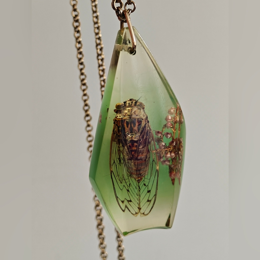 Vintage Cicada Lucite Pendant Necklace in Green and Gold Tones